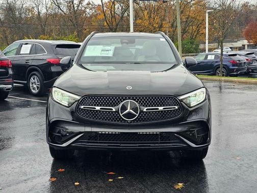 2026 Mercedes-Benz GLC 300 4MATIC