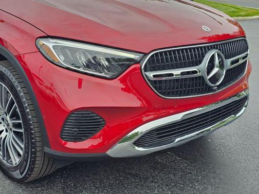 2025 Mercedes-Benz GLC 300 4MATIC