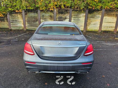 2017 Mercedes-Benz E-Class 4MATIC