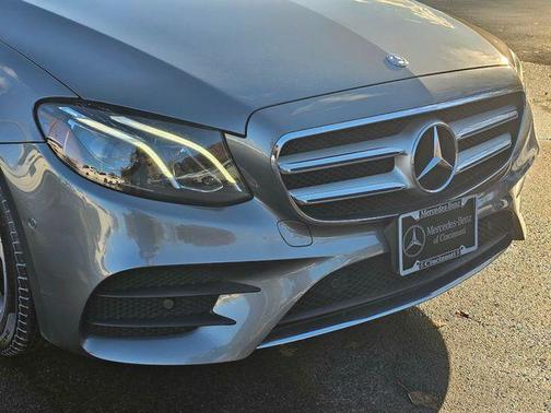 2017 Mercedes-Benz E-Class 4MATIC