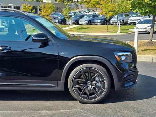 2025 Mercedes-Benz AMG GLB 35 4MATIC