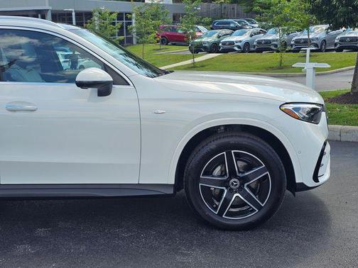 2025 Mercedes-Benz GLC 350e Base
