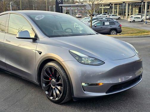 2024 Tesla Model Y Performance Dual Motor All-Wheel Drive
