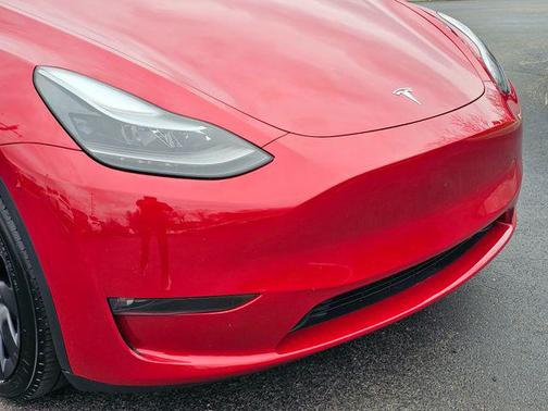 Red Multi-Coat 2023 Tesla Model Y Long Range Dual Motor All-Wheel Drive