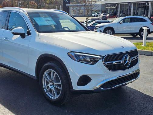 2026 Mercedes-Benz GLC 300 4MATIC