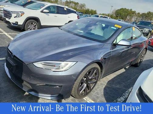 2022 Tesla Model S Plaid