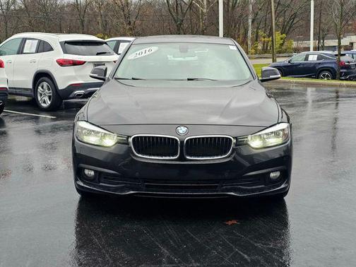 2016 BMW 320 i