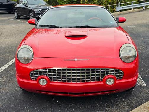 2002 Ford Thunderbird Base