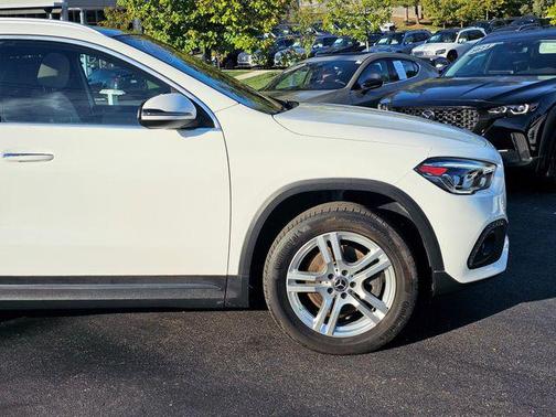 2021 Mercedes-Benz GLA 250 Base 4MATIC