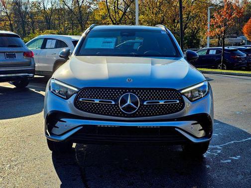 2026 Mercedes-Benz GLC 300 4MATIC
