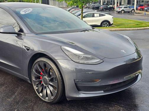 2023 Tesla Model 3 Performance