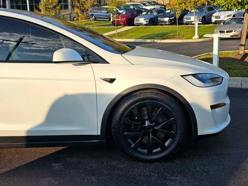 2022 Tesla Model X Dual Motor All-Wheel Drive