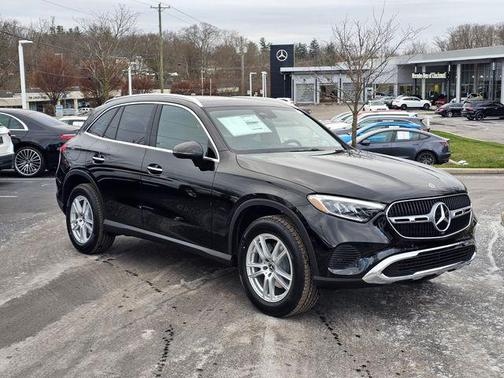 2026 Mercedes-Benz GLC 300 4MATIC