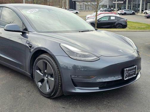 2022 Tesla Model 3 Long Range