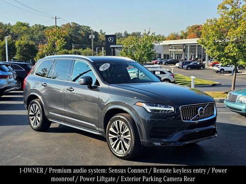 2021 Volvo XC90 T5 Momentum