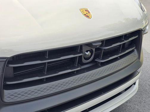 2023 Porsche Macan GTS