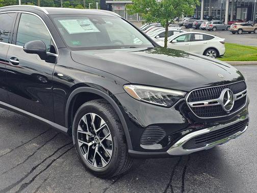 2025 Mercedes-Benz GLC 350e Base