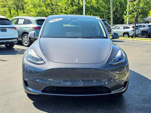 Midnight Silver Metallic 2023 Tesla Model Y Performance Dual Motor All-Wheel Drive