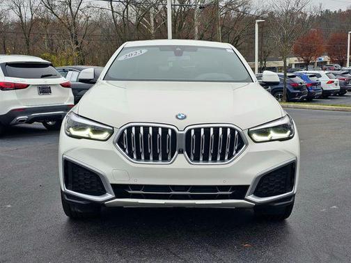 2023 BMW X6 xDrive40i