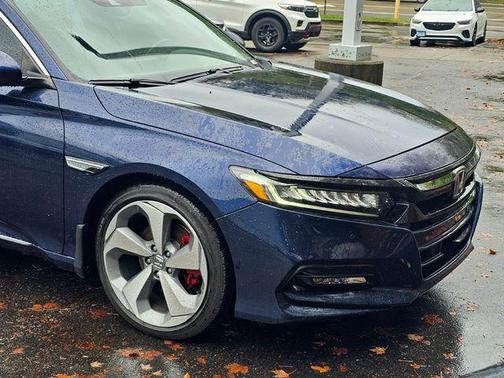 2020 Honda Accord Touring 2.0T