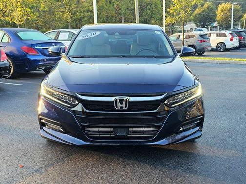 2020 Honda Accord Touring 2.0T