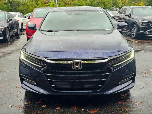 2020 Honda Accord Touring 2.0T