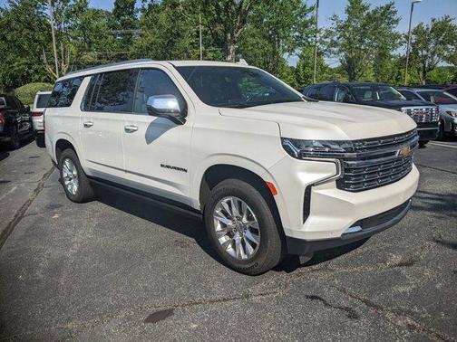 2024 Chevrolet Suburban Premier