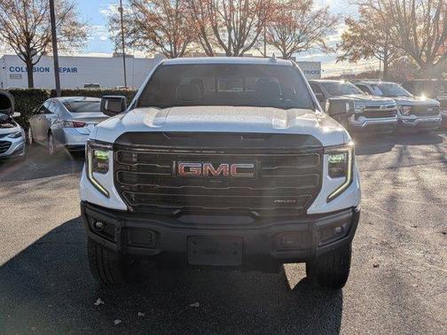 2024 GMC Sierra 1500 AT4X