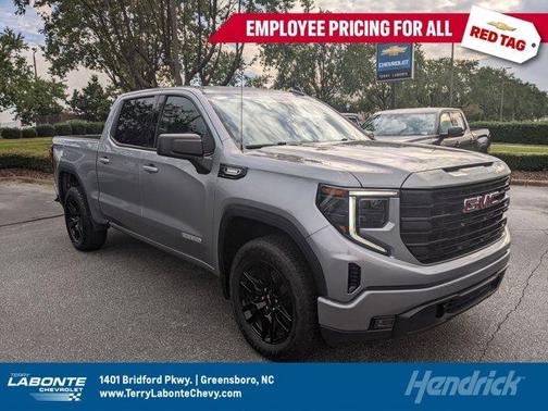 2025 GMC Sierra 1500 Elevation