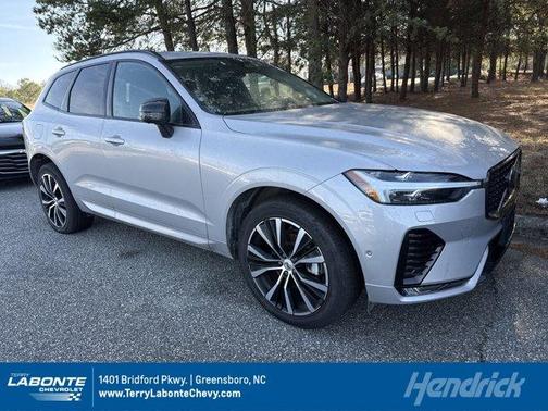 2025 Volvo XC60 B5 Plus