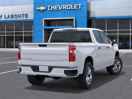 2025 Chevrolet Silverado 1500 Custom