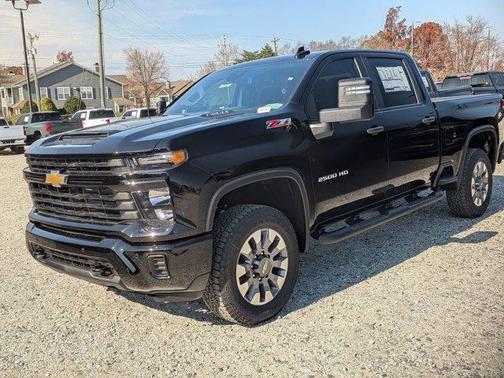 2026 Chevrolet Silverado 2500 Custom