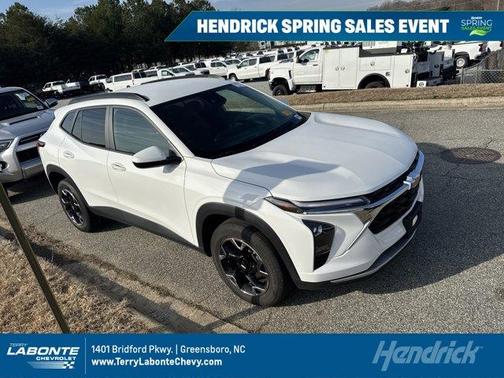 2025 Chevrolet Trax LT