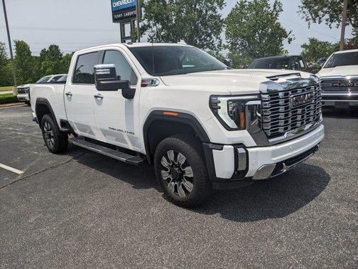 2024 GMC Sierra 2500 Denali