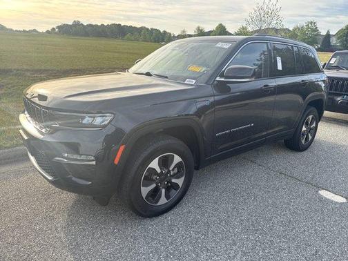 Midnight Sky 2023 Jeep Grand Cherokee 4xe Base