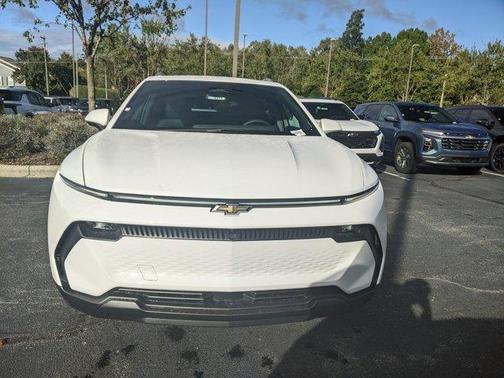 2026 Chevrolet Equinox EV LT 2