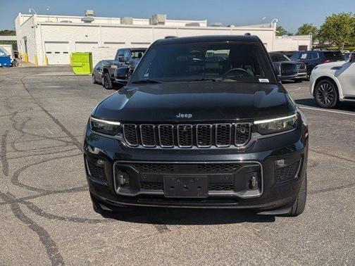 Diamond Black 2022 Jeep Grand Cherokee L Overland