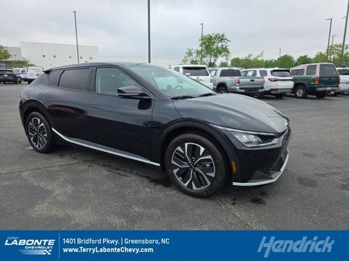 2024 Kia EV6 Light