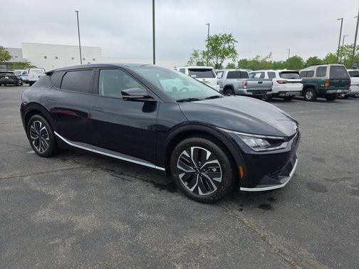 2024 Kia EV6 Light