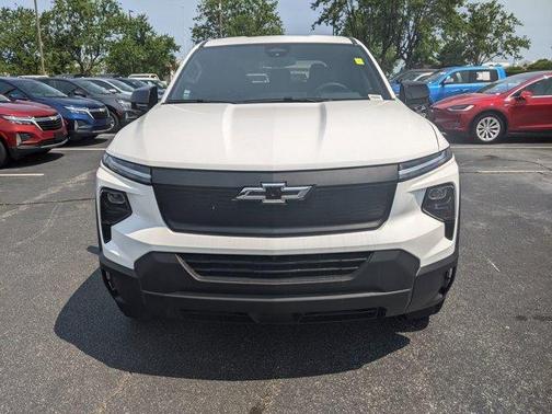2024 Chevrolet Silverado EV WT
