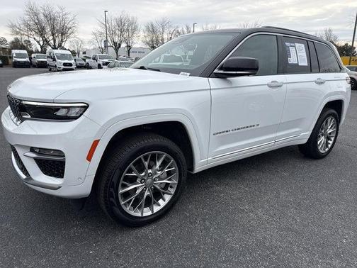 2024 Jeep Grand Cherokee Summit