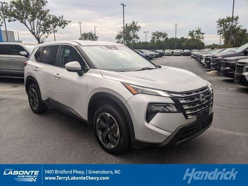 2024 Nissan Rogue SV