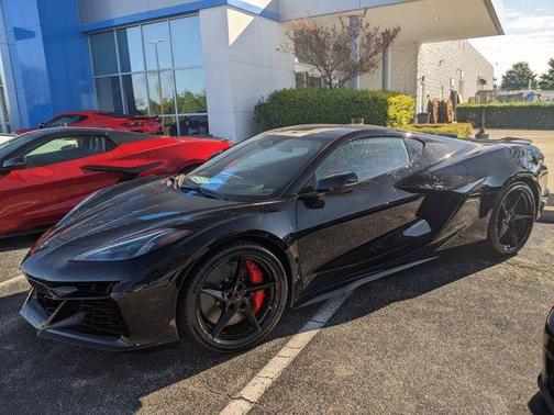 2025 Chevrolet Corvette E-Ray