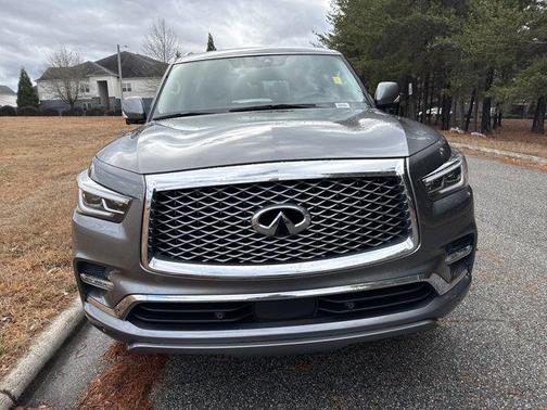 2021 INFINITI QX80 Luxe
