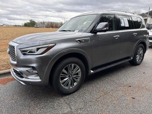 2021 INFINITI QX80 Luxe