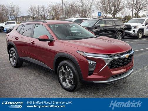 2025 Chevrolet Trax LT