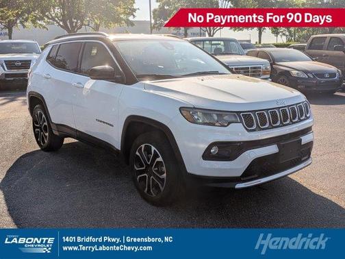 Bright White Clearcoat 2023 Jeep Compass Limited