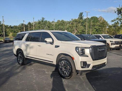 2023 GMC Yukon XL Denali Ultimate