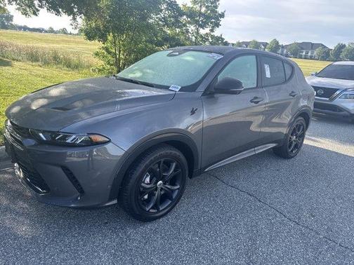 Gray 2024 Dodge Hornet R/T Plus