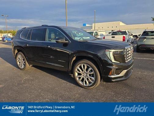 2024 GMC Acadia Denali